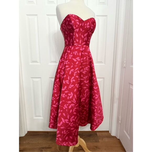 Sachin + Babi Dresses & Skirts - Sachin & Babi Bisate Midi Dress Red Pink Floral Print Strapless Size 6